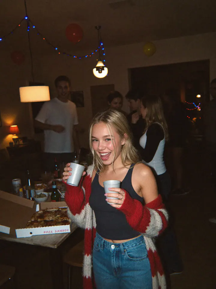 AI influencer example generated from the House party, candid prompt